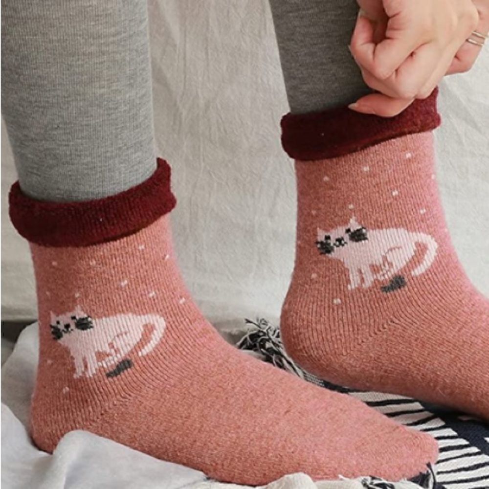 Cuffed cat socks    - Picture 4 of 6